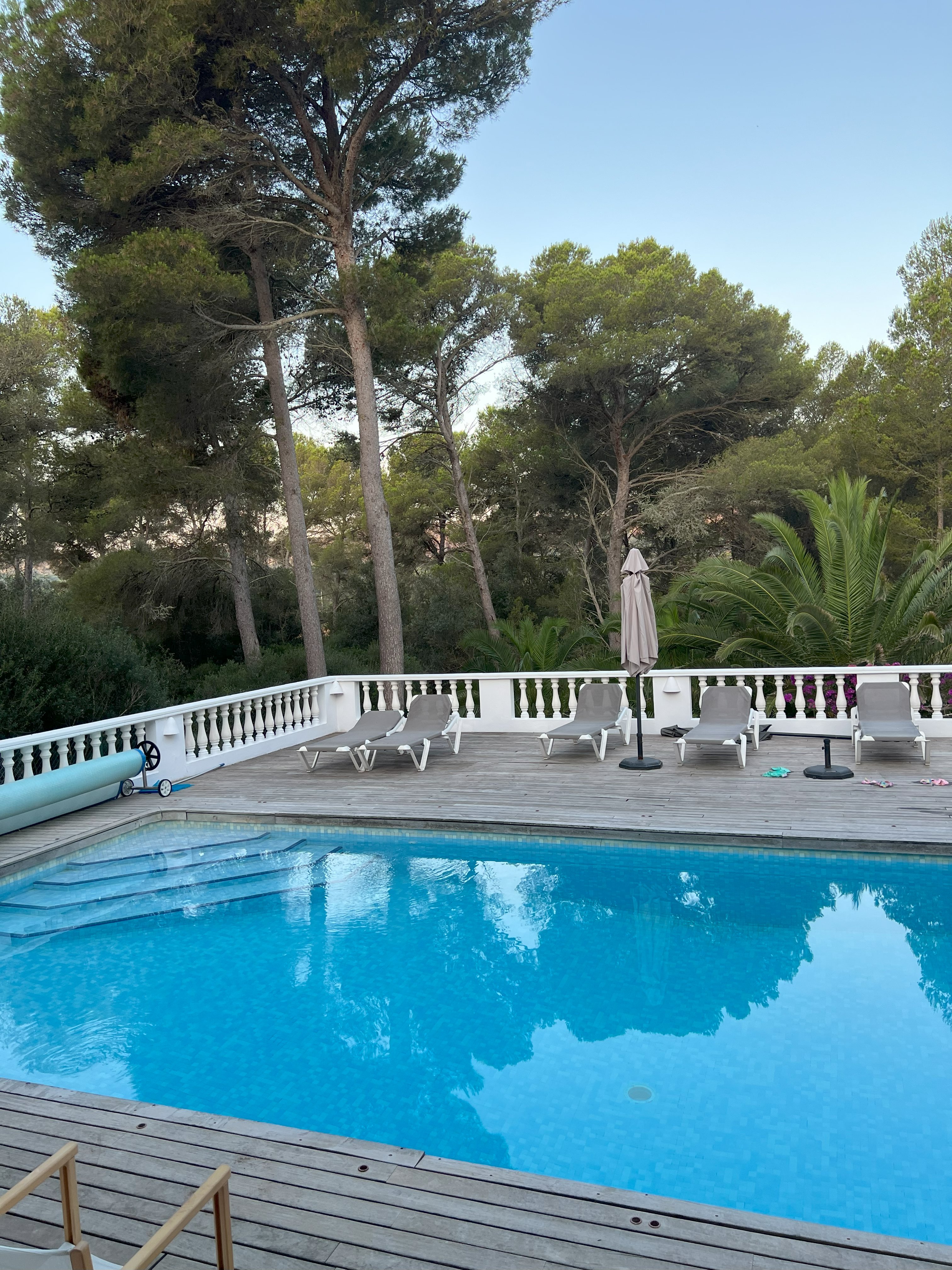 Pool house